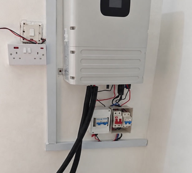 Nigeria residential solar storage project with a 6kW inverter and 10kWh lithium battery 3